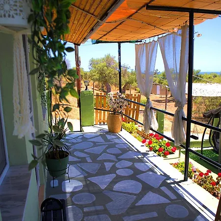 La Rosalie אסטריס