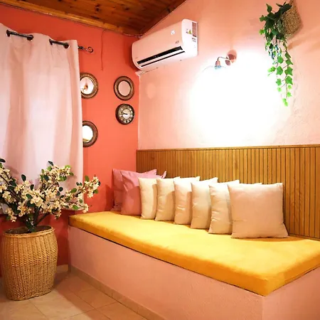 בית נופש La Rosalie *