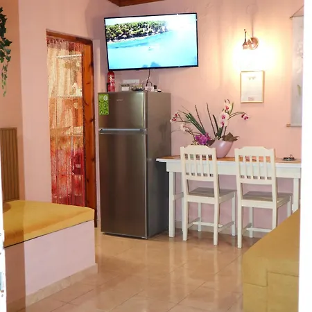 La Rosalie * אסטריס